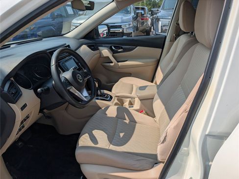 Used 2018 Nissan Rogue SV AWD/4WD image 15