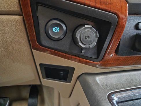 Used 2016 Ford F250 King Ranch w/ FX4 Off-Road Package image 49