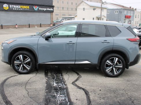 Certified 2021 Nissan Rogue SL image 2