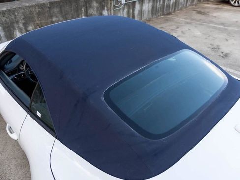 Used 2017 Porsche 911 Carrera 4S image 96