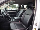 Used 2018 Volkswagen Atlas SE image 2