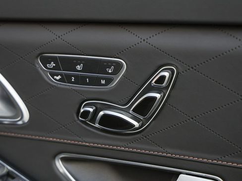 Used 2020 Mercedes-Benz Maybach S 650 image 26
