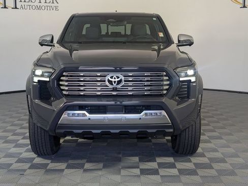Used 2024 Toyota Tacoma Limited w/ Limited Package (LT) AWD/4WD image 3