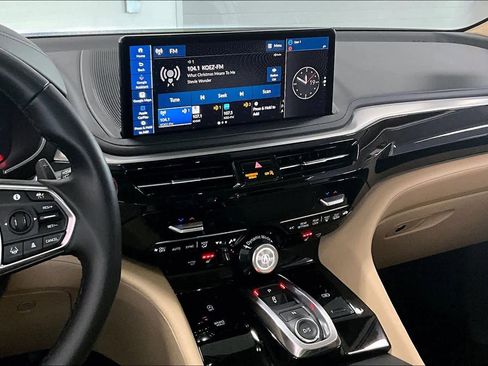 Used 2025 Acura MDX SH-AWD w/ Technology Package image 14