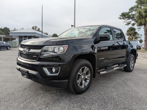 Used 2018 Chevrolet Colorado Z71 AWD/4WD image 8