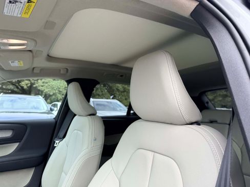 New 2026 Volvo XC40 B5 Plus w/ Protection Package Premier image 13