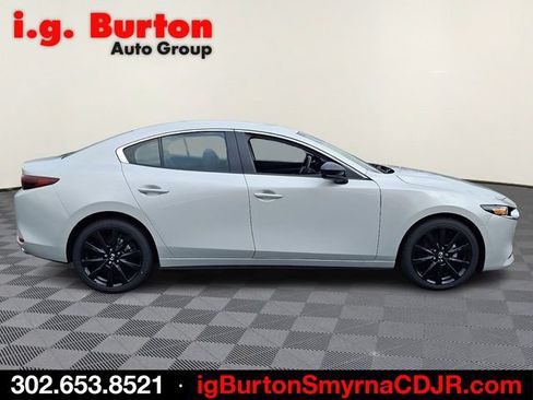 Used 2025 MAZDA MAZDA3 s FWD image 7