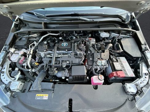 Certified 2024 Toyota Corolla LE FWD image 31