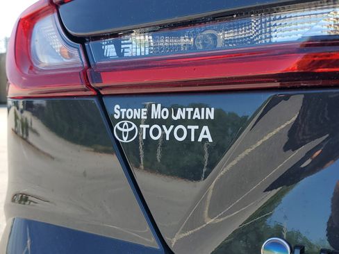 New 2026 Toyota Camry SE FWD image 9