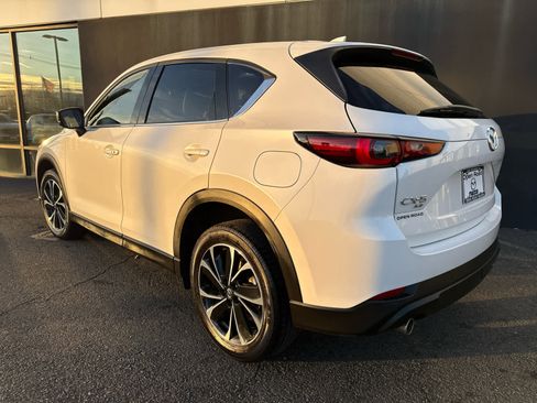 Used 2023 MAZDA CX-5 AWD 2.5 S w/ Premium Plus Pkg image 3