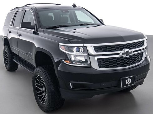 Used 2017 Chevrolet Tahoe LT w/ LT Midnight Edition AWD/4WD image 1