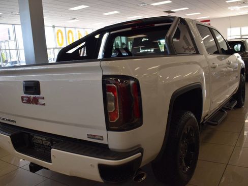 Used 2017 GMC Sierra 1500 SLT w/ All Terrain X Package image 8