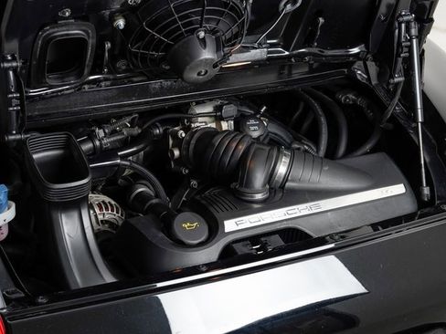Used 2006 Porsche 911 Carrera image 23