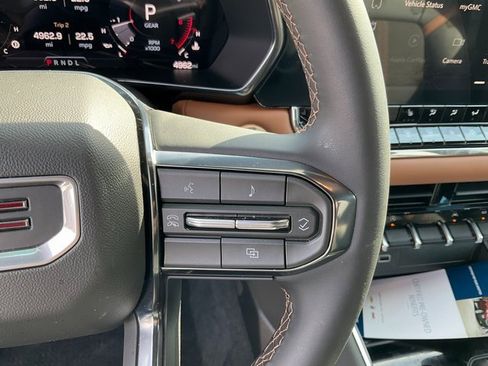 Certified 2026 GMC Canyon AT4 image 12