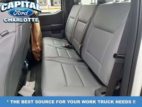 New 2026 Ford F250 XL w/ XL Chrome Package RWD image 26