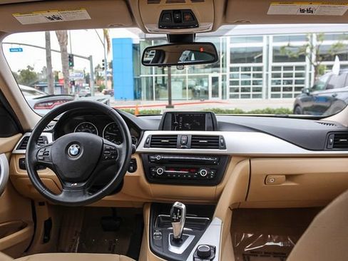 Used 2012 BMW 328i Sedan RWD image 16