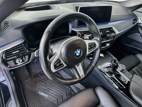 Used 2021 BMW 530i xDrive w/ M Sport Package AWD/4WD image 30