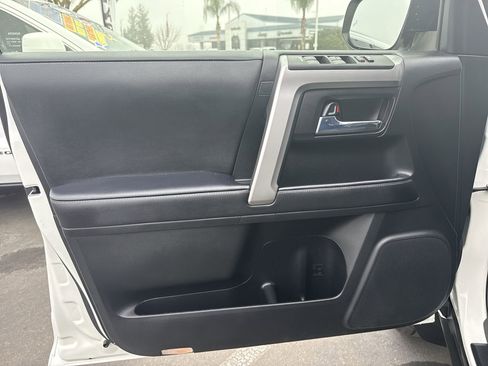 Used 2023 Toyota 4Runner SR5 Premium image 22