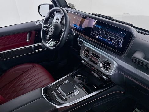 Used 2025 Mercedes-Benz G 63 AMG 4MATIC image 16