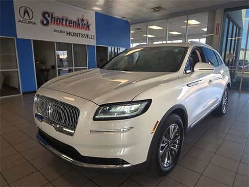 Used 2022 Lincoln Nautilus FWD w/ Premium Package image 1