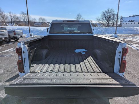 Certified 2025 Chevrolet Silverado 2500 Custom w/ Custom Convenience Package image 14