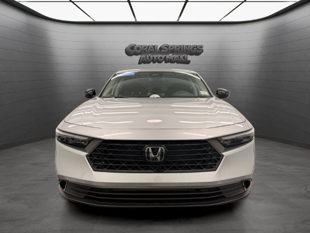 Certified 2025 Honda Accord SE image 8