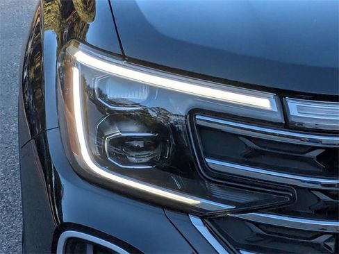 New 2026 Volkswagen Atlas SE image 9