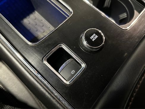 Used 2021 Lincoln Aviator Reserve image 38