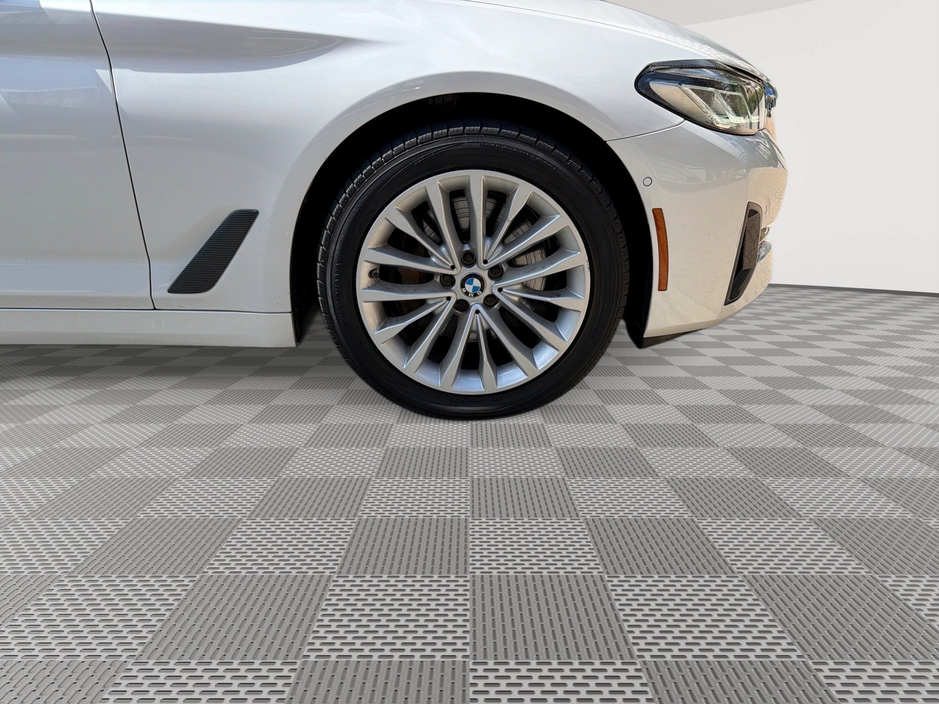 Used 2021 BMW 540i RWD image 31