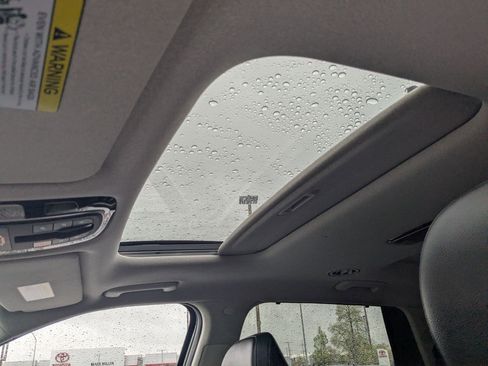 Used 2025 Hyundai Palisade Limited image 18