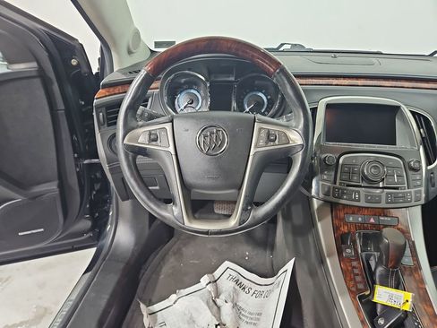 Used 2013 Buick LaCrosse Touring image 14