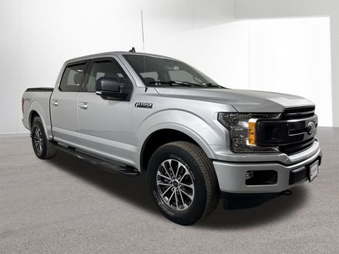 Used 2019 Ford F150 XLT w/ Equipment Group 302A Luxury image 3