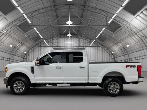 Used 2019 Ford F250 XLT w/ XLT Premium Package AWD/4WD image 2