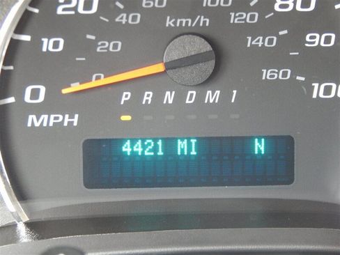 Used 2022 Chevrolet Express 3500 LT w/ LT Preferred Equipment Group RWD image 23