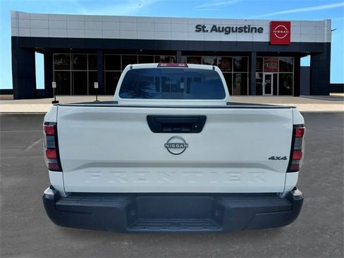 New 2026 Nissan Frontier S image 5