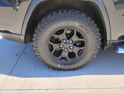 Used 2014 Jeep Grand Cherokee Limited AWD/4WD image 33