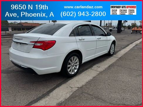 Used 2013 Chrysler 200 Limited image 6