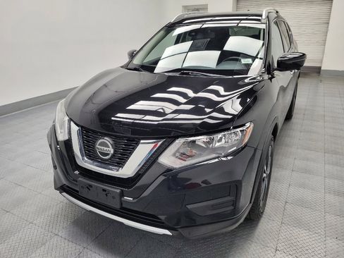 Used 2020 Nissan Rogue SV w/ Premium Package FWD image 15