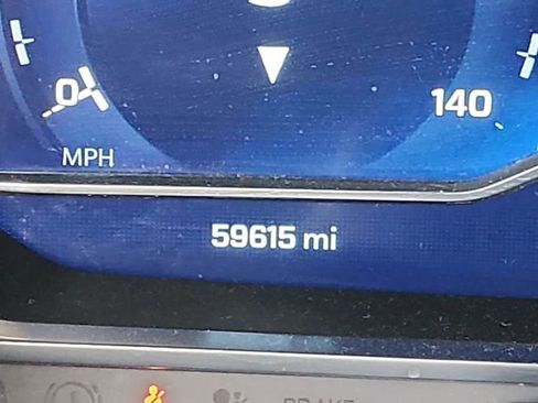 Used 2023 Chevrolet Tahoe Z71 image 12