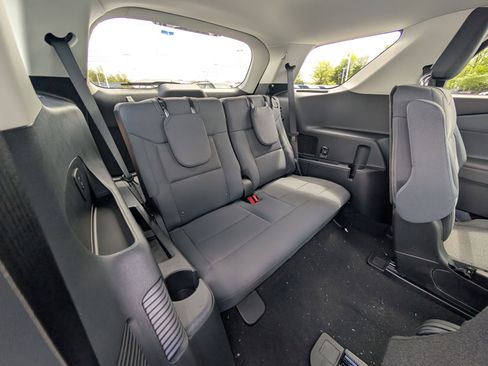 New 2026 Ford Explorer Active image 8