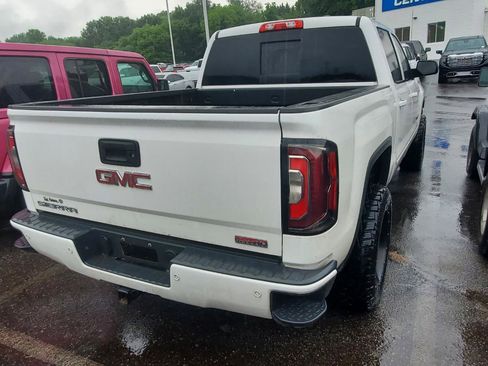 Used 2018 GMC Sierra 1500 SLT AWD/4WD image 9