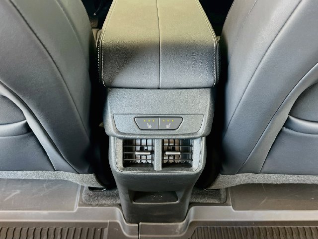 New 2027 GMC Terrain Elevation w/ Elevation Premium Package FWD image 18