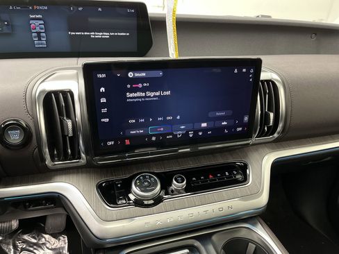 New 2026 Ford Expedition Max Platinum w/ Platinum Ultimate Package image 19