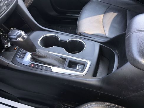 Used 2019 Chevrolet Equinox Premier image 20