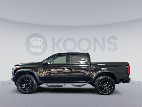 Used 2025 Chevrolet Colorado Trail Boss image 2