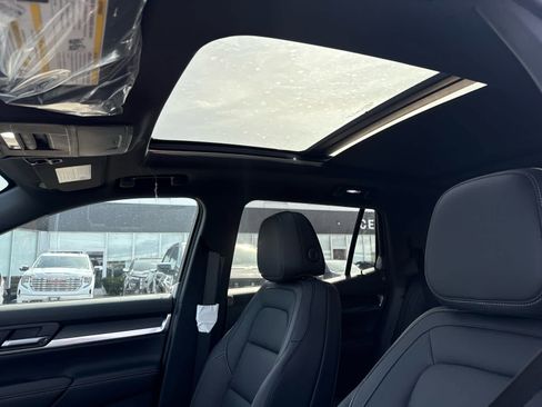 New 2026 GMC Terrain Elevation w/ Elevation Premium Package image 16