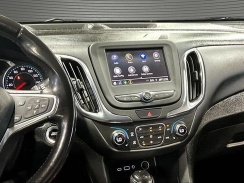 Used 2021 Chevrolet Equinox LT FWD image 9