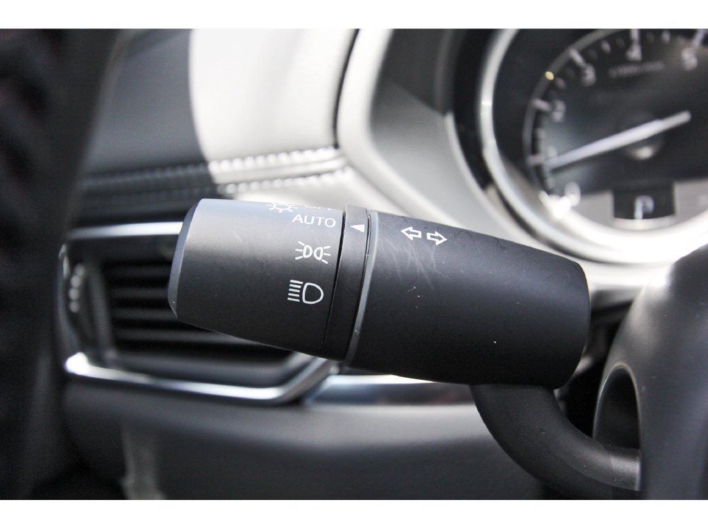 Used 2025 MAZDA CX-5 Carbon Edition AWD/4WD image 17