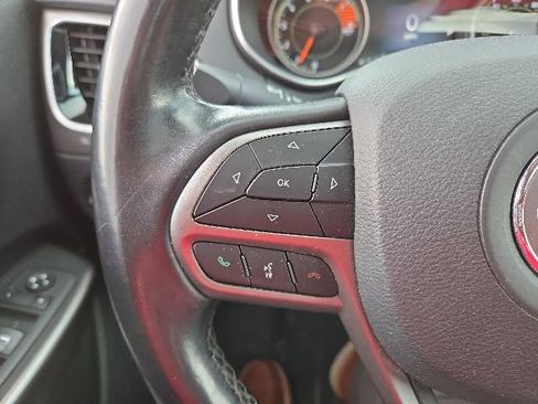 Used 2020 Jeep Cherokee Limited w/ Luxury Group AWD/4WD image 59