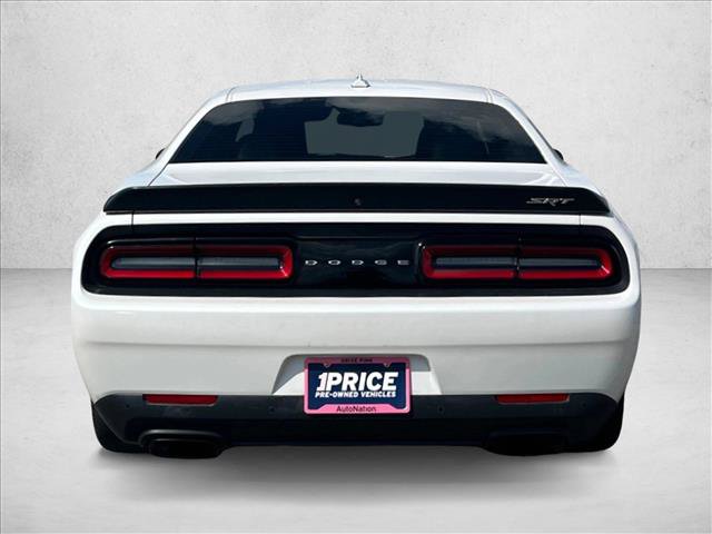 Used 2016 Dodge Challenger SRT Hellcat RWD image 7